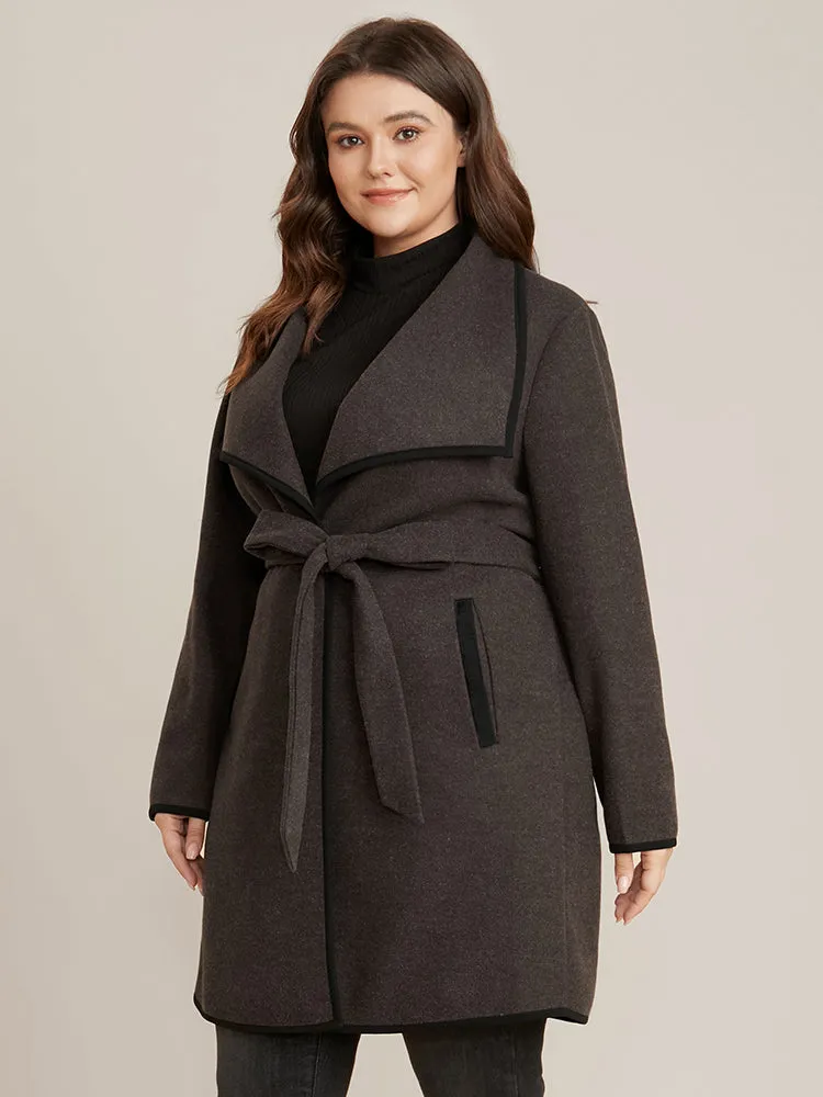 Contrast Trim Pocket Belted Lapel Collar Coat