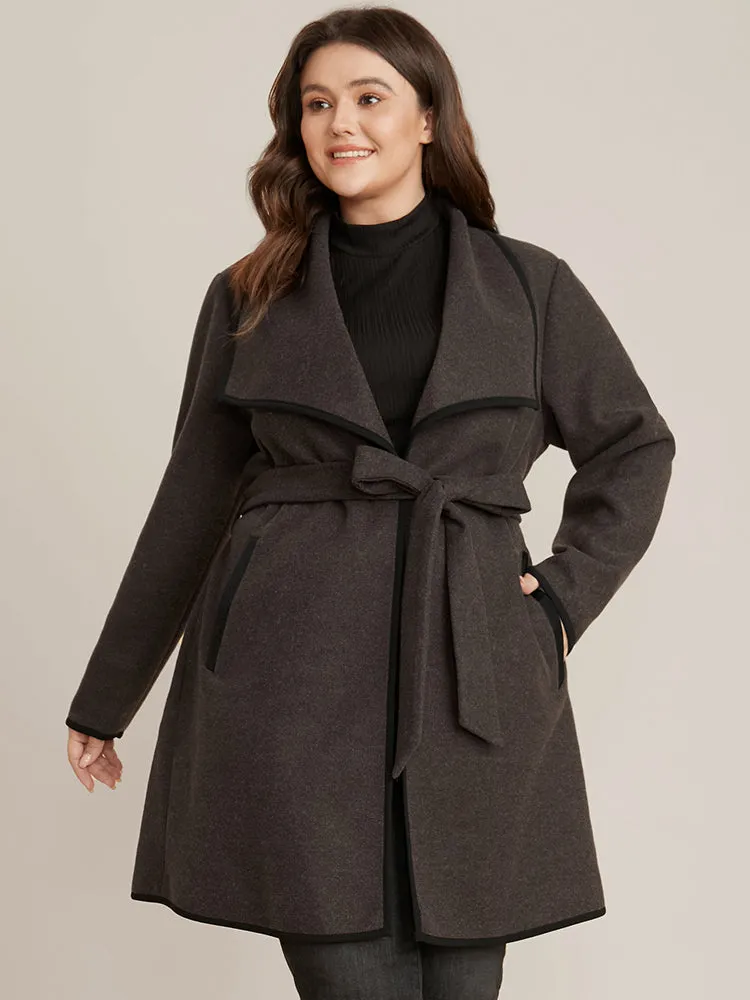 Contrast Trim Pocket Belted Lapel Collar Coat