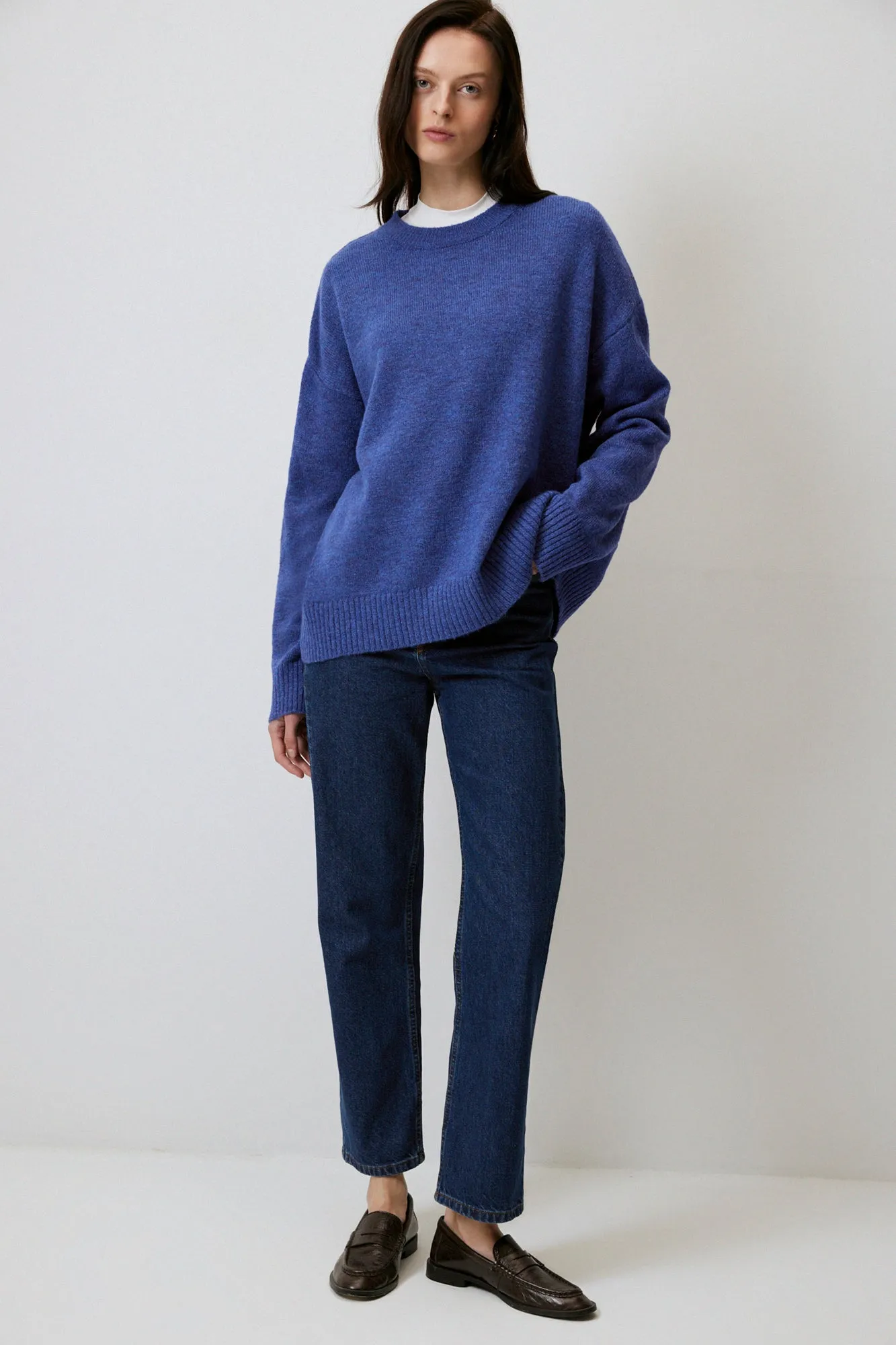 SOLID COLOR OVERSIZE SWEATER