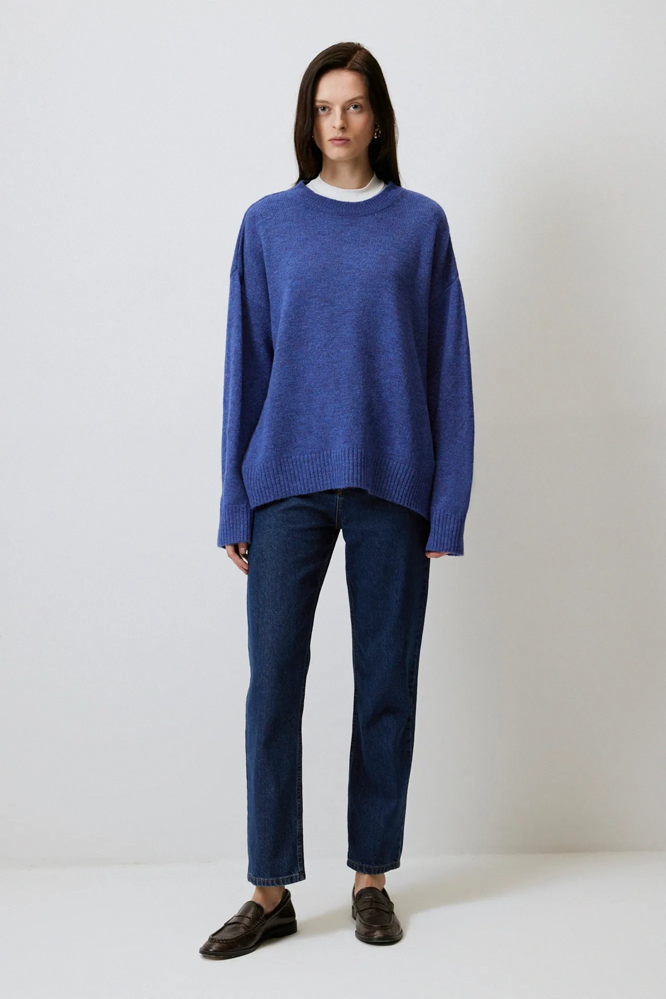 SOLID COLOR OVERSIZE SWEATER