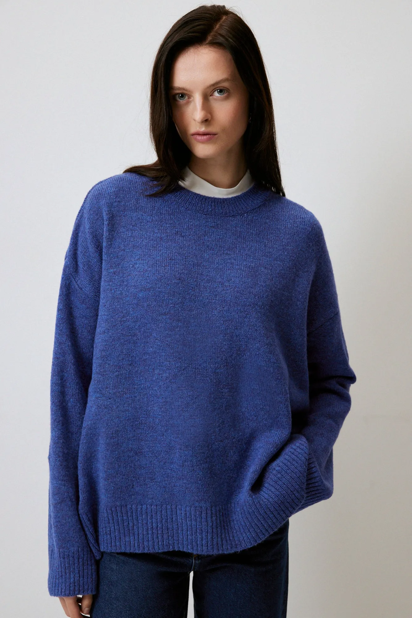 SOLID COLOR OVERSIZE SWEATER