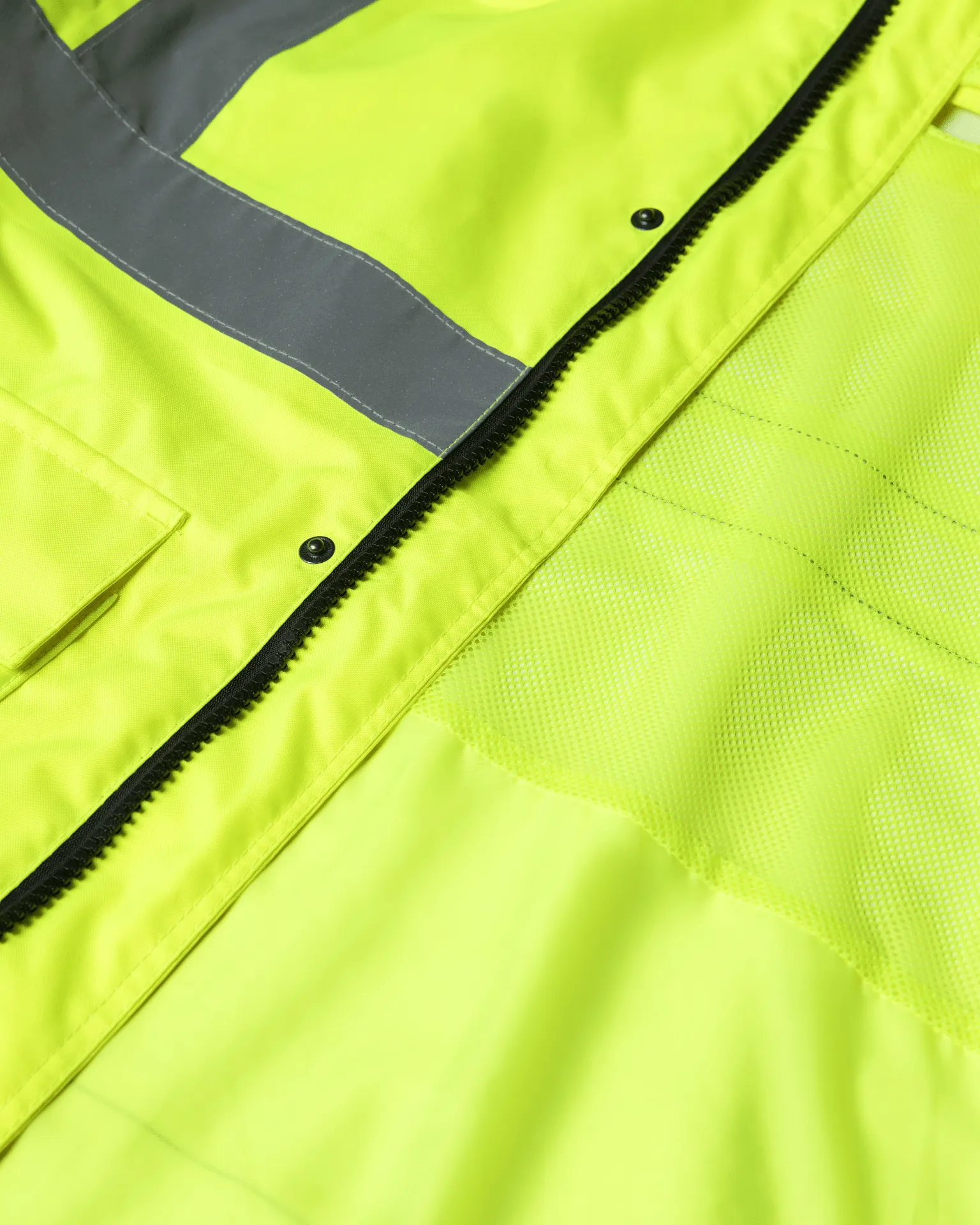 UHVR642 HiVis Rain Jacket