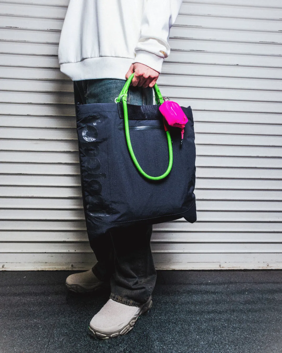 Utility Tote / Black / Utility Sling Wide Khaki