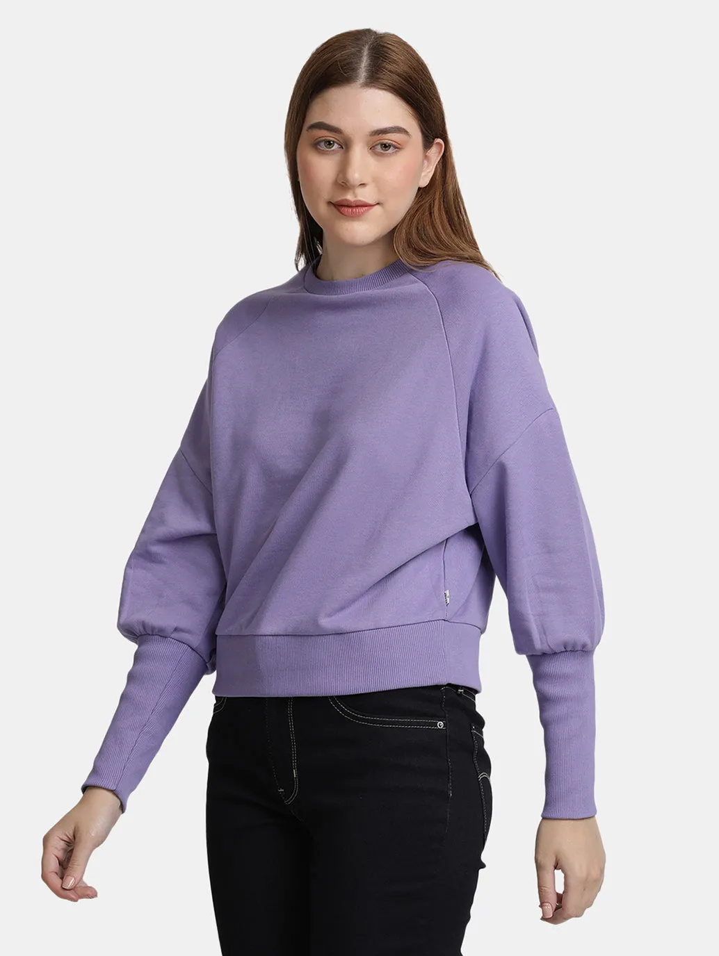 Women's Solid Round Neck Sweatshirt